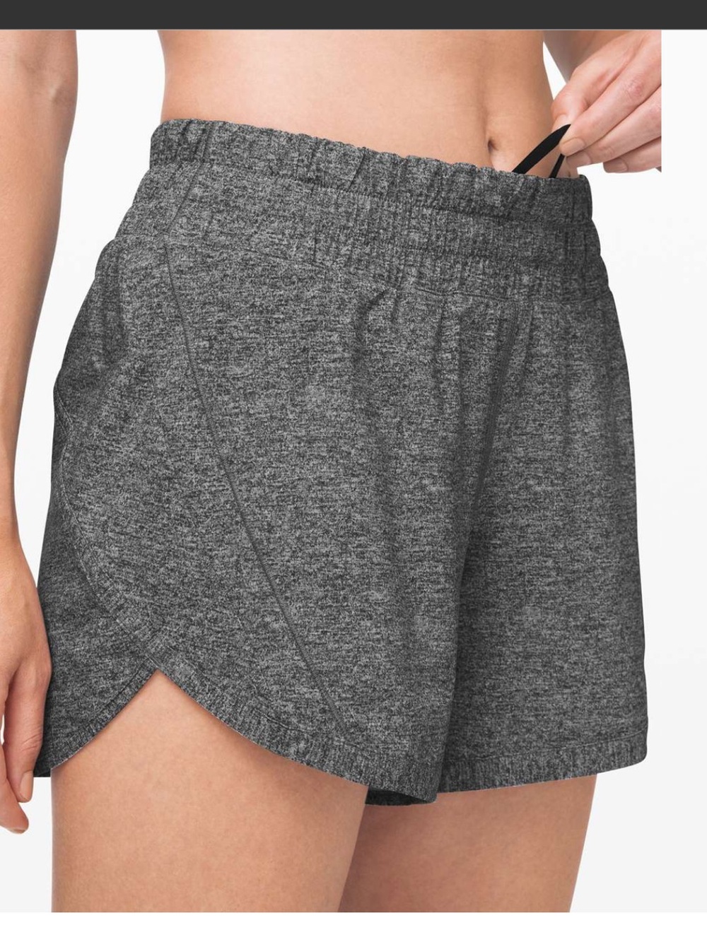 Lululemon Track That Mid-Rise Lined Short 5" - Heather Lux Multi Black - Size 6